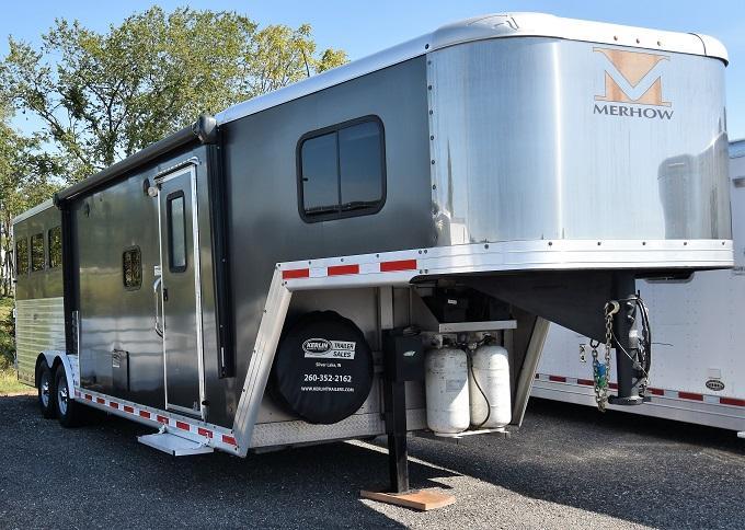 2014 Merhow Trailers 8310 Alumastar Horse Trailer 2014 Merhow Trailers 8310 Alumastar Horse Trailer