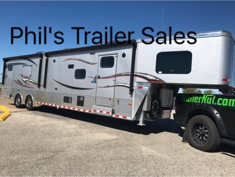 2018 Sundowner 2586 SGM SUNDOWNER TOY HAULER WITH SLIDE OUT Motorcycle Trailer 2018 Sundowner 2586 SGM SUNDOWNER TOY HAULER WITH SLIDE OUT Motorcycle Trailer