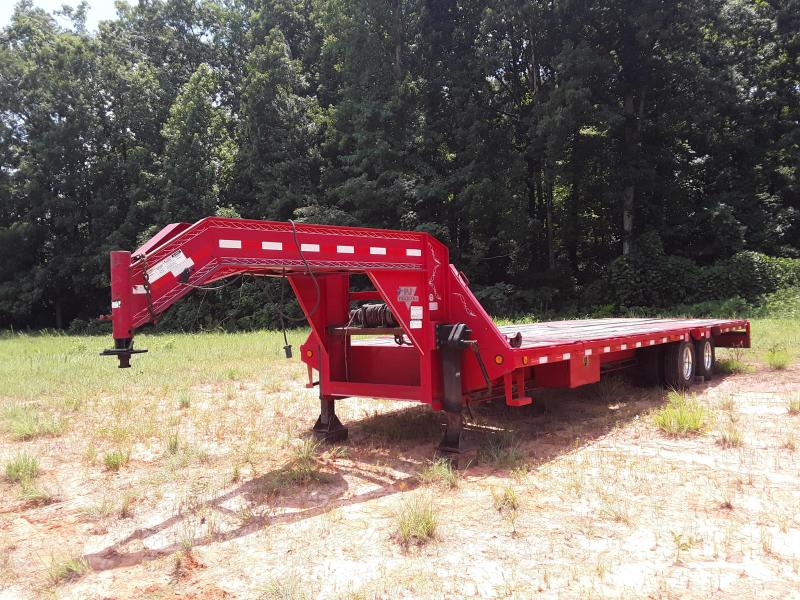 2007 PJ Trailers Tilt Flatbed Trailer 2007 PJ Trailers Tilt Flatbed Trailer