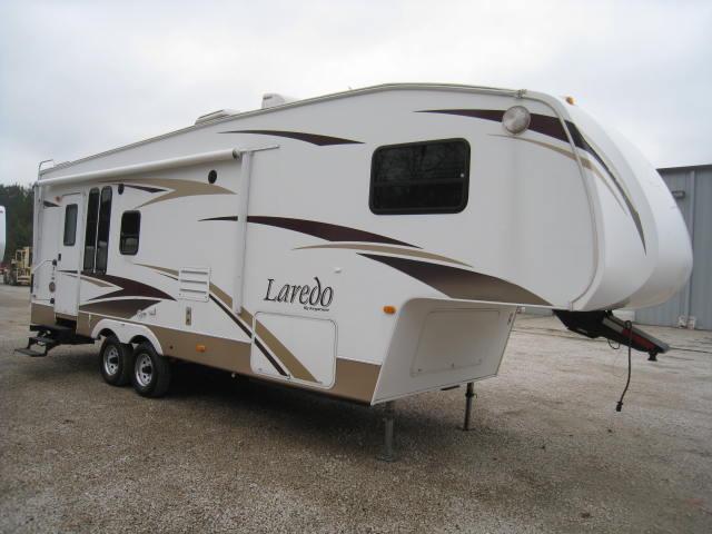 2008 Keystone RV Laredo 265RL 5th Wheel Travel Trailer 2008 Keystone RV Laredo 265RL 5th Wheel Travel Trailer