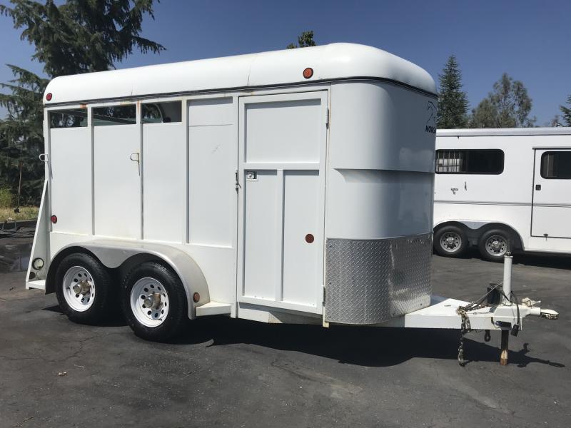 2004 Morgan Built 2H BP Horse Trailer 2004 Morgan Built 2H BP Horse Trailer
