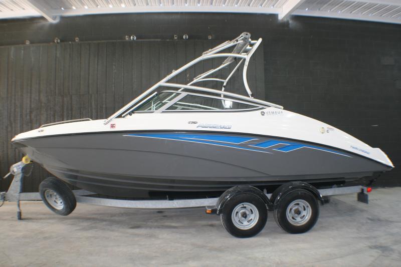 2015 Yamaha AR 210 Jet Boat 2015 Yamaha AR 210 Jet Boat
