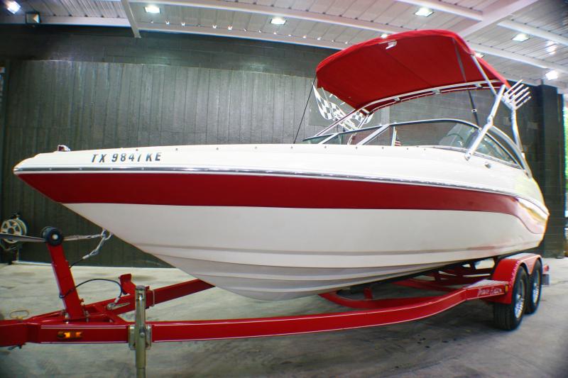 2005 Caravelle Boat Group 207 Runabout Boat 2005 Caravelle Boat Group 207 Runabout Boat