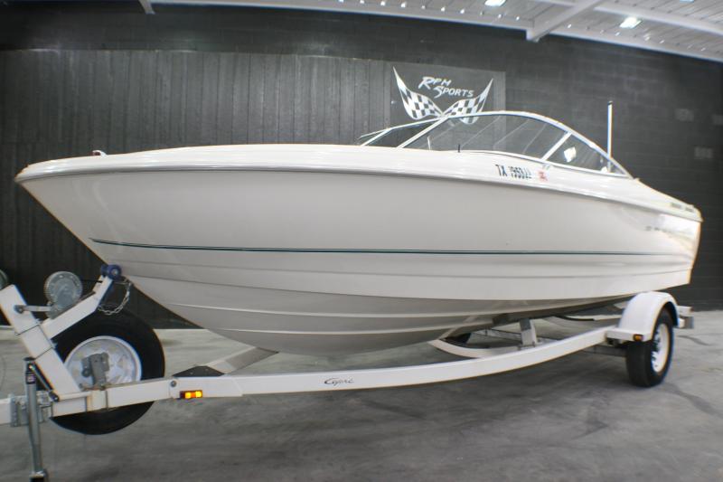 2000 Bayliner Capri Bayliner Capri 2150 LX/BR Runabout Boat 2000 Bayliner Capri Bayliner Capri 2150 LX/BR Runabout Boat