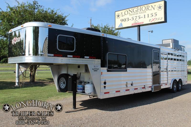 Stock / Stock Combo Trailers for sale Living Quarter Trailers For