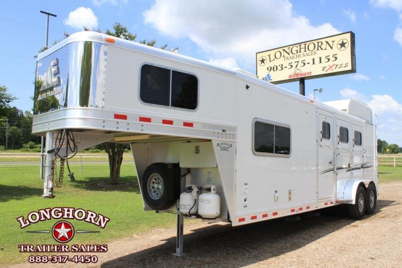 2013 Elite 3 Horse 8.8 Lq w/ Mangers 2013 Elite 3 Horse 8.8 Lq w/ Mangers
