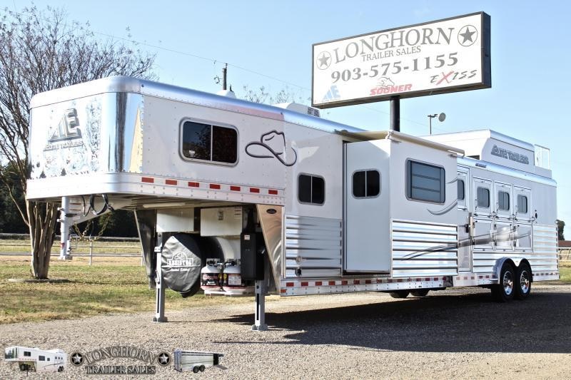 2019 Elite 4 Horse 15ft Living Quarter with Slide Out 2019 Elite 4 Horse 15ft Living Quarter with Slide Out