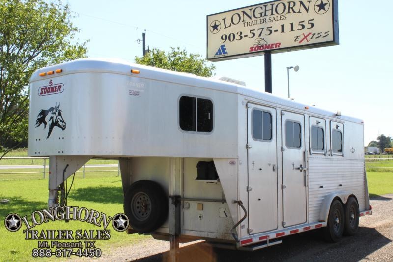 1997 Sooner 3 Horse with Weekend Package 1997 Sooner 3 Horse with Weekend Package