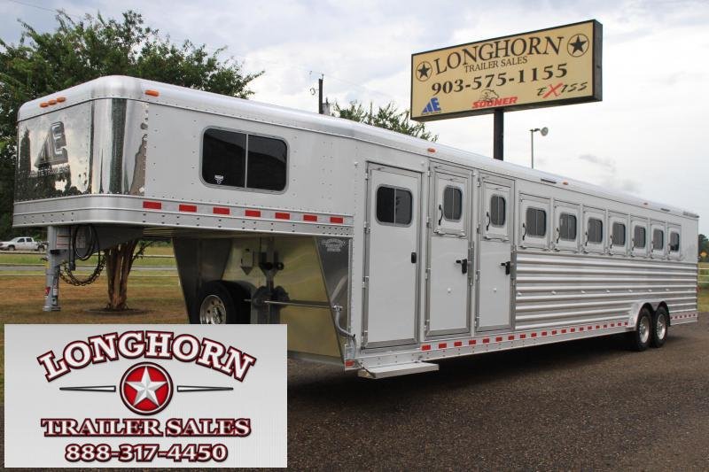2019 Elite 9 Horse / 8 wide Horse Trailer 2019 Elite 9 Horse / 8 wide Horse Trailer