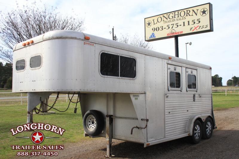 1990 Sooner 2 Horse Gn Horse Trailer 1990 Sooner 2 Horse Gn Horse Trailer