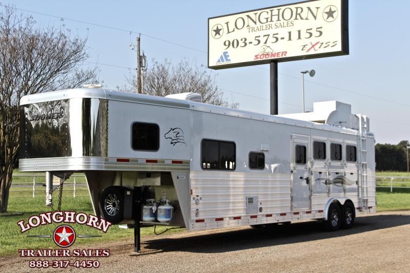 2019 Sooner 4 Horse 13ft Shortwall with Generator Horse Trailer 2019 Sooner 4 Horse 13ft Shortwall with Generator Horse Trailer