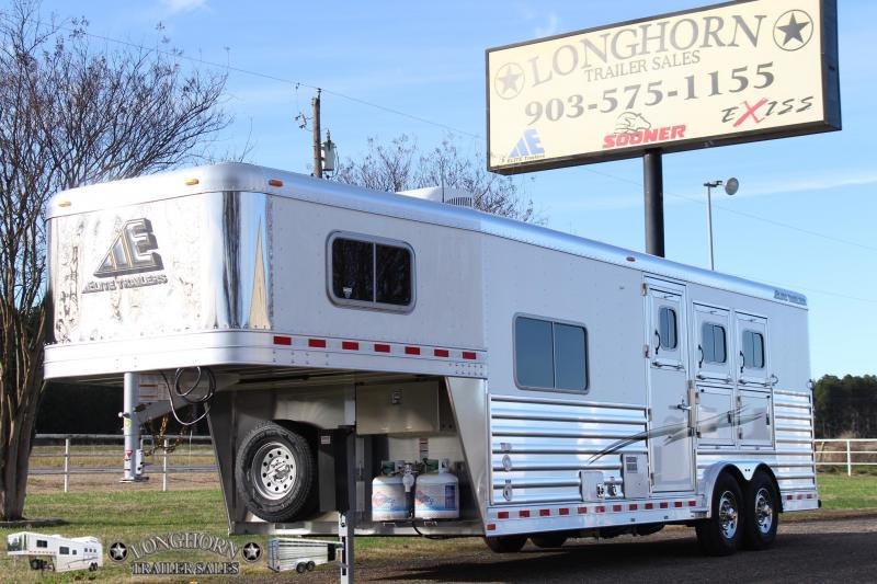2019 Elite 3 Horse 8.8ft LQ with Mangers/Dinette 2019 Elite 3 Horse 8.8ft LQ with Mangers/Dinette