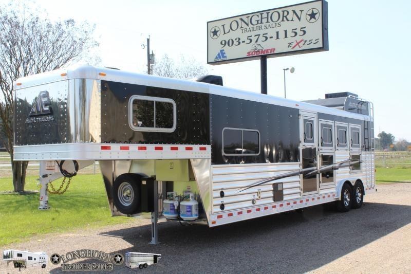 2019 Elite 4 Horse 10.8ft Shortwall with Generator 2019 Elite 4 Horse 10.8ft Shortwall with Generator