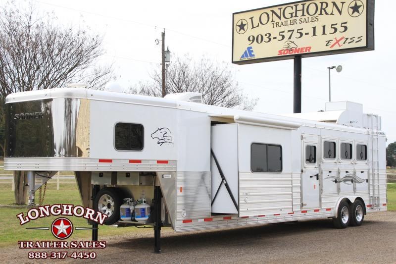 2019 Sooner 4 Horse 15ft LQ with Slide Out and Generator 2019 Sooner 4 Horse 15ft LQ with Slide Out and Generator