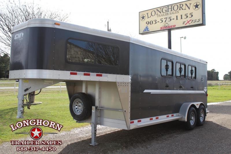 2015 CM 3 Horse Gooseneck with Drop Windows on Head 2015 CM 3 Horse Gooseneck with Drop Windows on Head