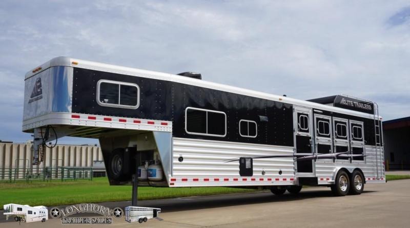 2017 Elite 4 Horse 13.8ft Shortwall with Sofa/Half Dinette 2017 Elite 4 Horse 13.8ft Shortwall with Sofa/Half Dinette