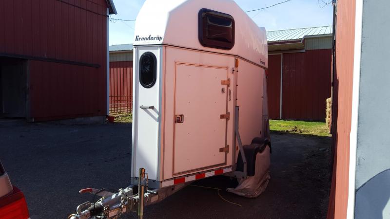 2010 Brenderup Solo Horse Trailer 2010 Brenderup Solo Horse Trailer