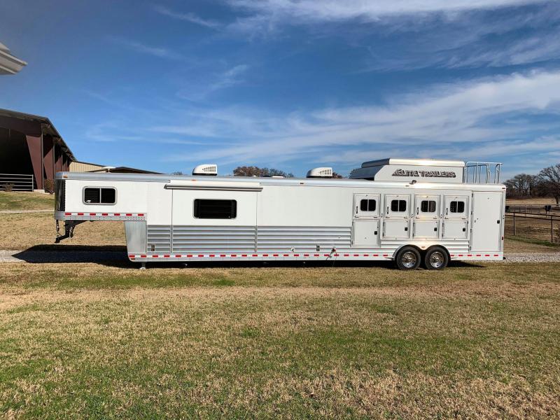 2016 Elite 2 Bedroom 4 Horse LQ Trailer 2016 Elite 2 Bedroom 4 Horse LQ Trailer
