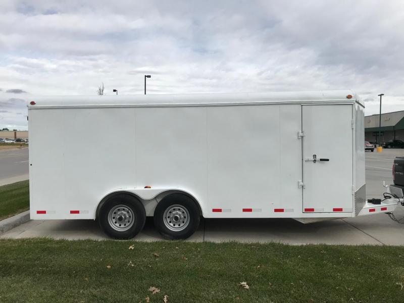 2015 Delco Trailers BE8X1827K Enclosed Cargo Trailer 2015 Delco Trailers BE8X1827K Enclosed Cargo Trailer