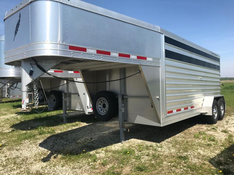 2015 Featherlite 8117-6716 Livestock Trailer 2015 Featherlite 8117-6716 Livestock Trailer