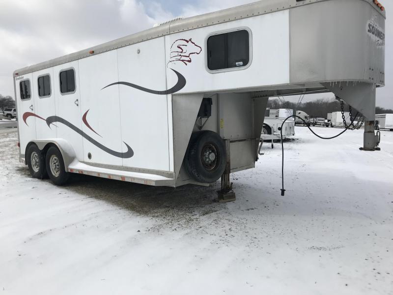 2002 Sooner SEL 318 3 Horse Trailer 2002 Sooner SEL 318 3 Horse Trailer