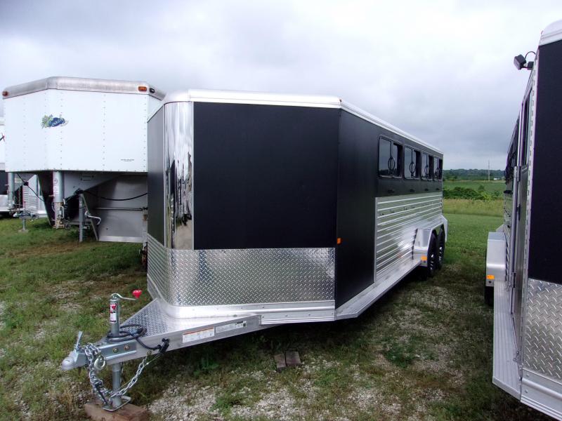 2016 Futura Trailers 7X20DDFW Black 8 PEN Livestock Trailer 2016 Futura Trailers 7X20DDFW Black 8 PEN Livestock Trailer