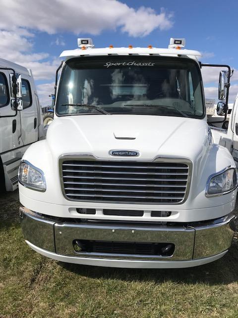 2012 Freightliner SportsChassis Truck 2012 Freightliner SportsChassis Truck