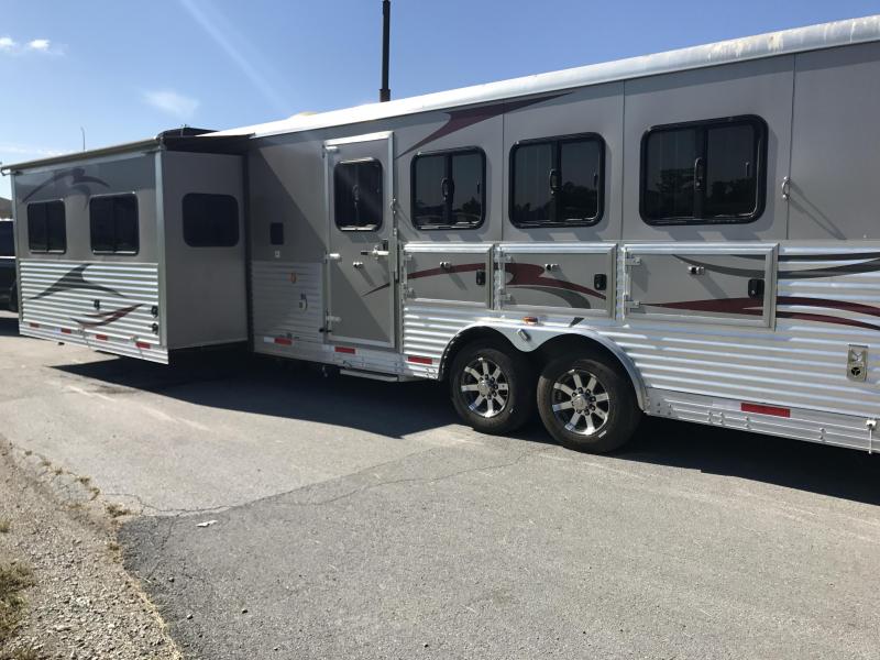 Price Reduced! 2012 Bison 8417 TM LQ Horse Trailer Price Reduced! 2012 Bison 8417 TM LQ Horse Trailer
