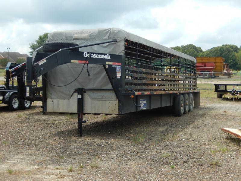 2015 Gooseneck 32' X 6'8" STOCK TRAILER Livestock Trailer 2015 Gooseneck 32' X 6'8" STOCK TRAILER Livestock Trailer