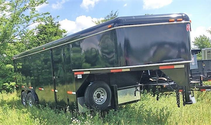 20'x8' W-W CARGO Enclosed Trailer 20'x8' W-W CARGO Enclosed Trailer
