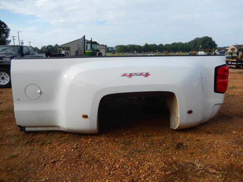 2017 Chevrolet HIGH COUNTRY Truck Bed 2017 Chevrolet HIGH COUNTRY Truck Bed