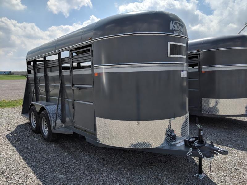 2019 Valley 16' Bp Livestock Trailer 2019 Valley 16' Bp Livestock Trailer