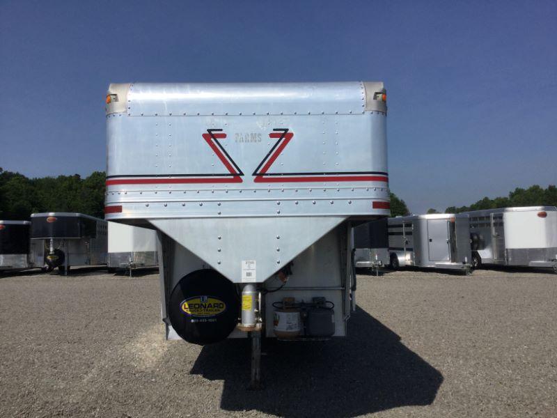 1997 Eby Trailers 7208 Horse Trailer 1997 Eby Trailers 7208 Horse Trailer