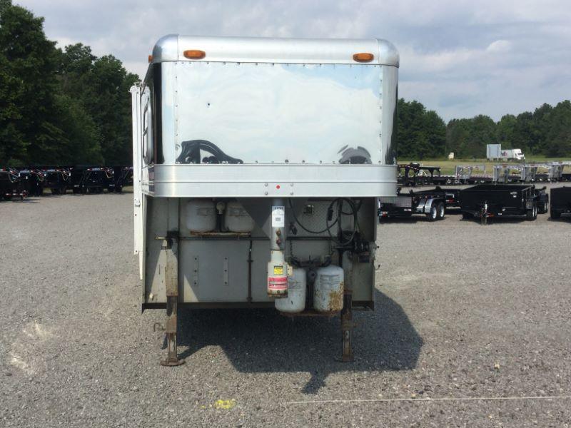 2002 4-Star Trailers 8314 Horse Trailer 2002 4-Star Trailers 8314 Horse Trailer
