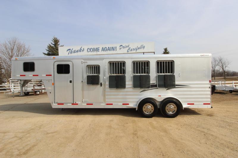 2013 Exiss Trailers 4HR GN Horse Trailer 2013 Exiss Trailers 4HR GN Horse Trailer