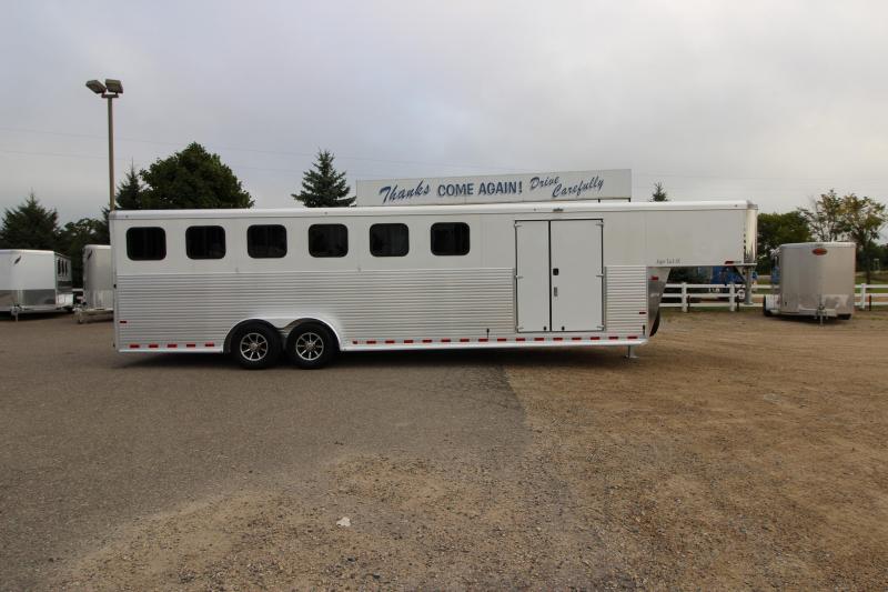 2018 Sundowner Trailers 6HR Super Tack Horse Trailer 2018 Sundowner Trailers 6HR Super Tack Horse Trailer