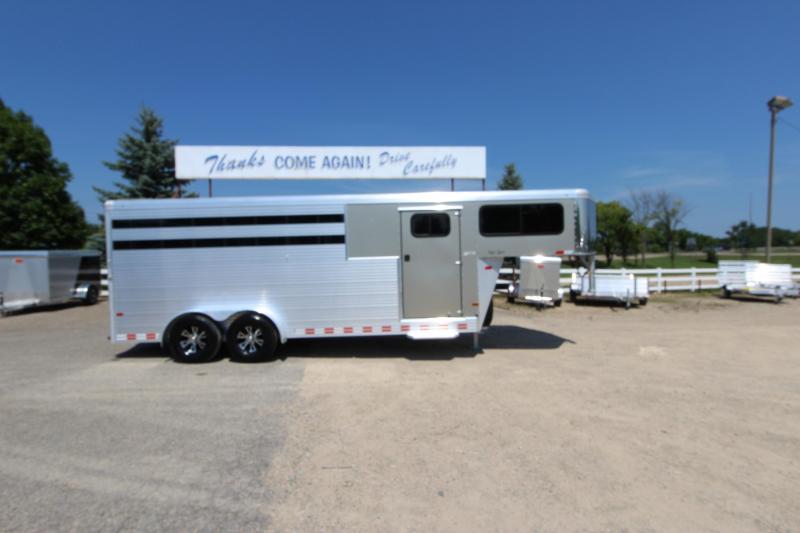 2016 Sundowner Trailers Super Sport 4HR GN Horse Trailer 2016 Sundowner Trailers Super Sport 4HR GN Horse Trailer
