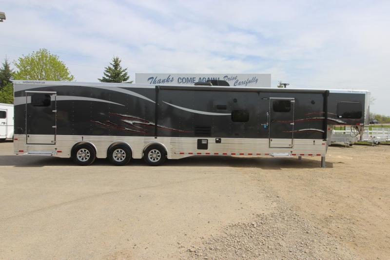 2019 Sundowner Trailers 20 Garage 16 LQ Toy Hauler 2019 Sundowner Trailers 20 Garage 16 LQ Toy Hauler