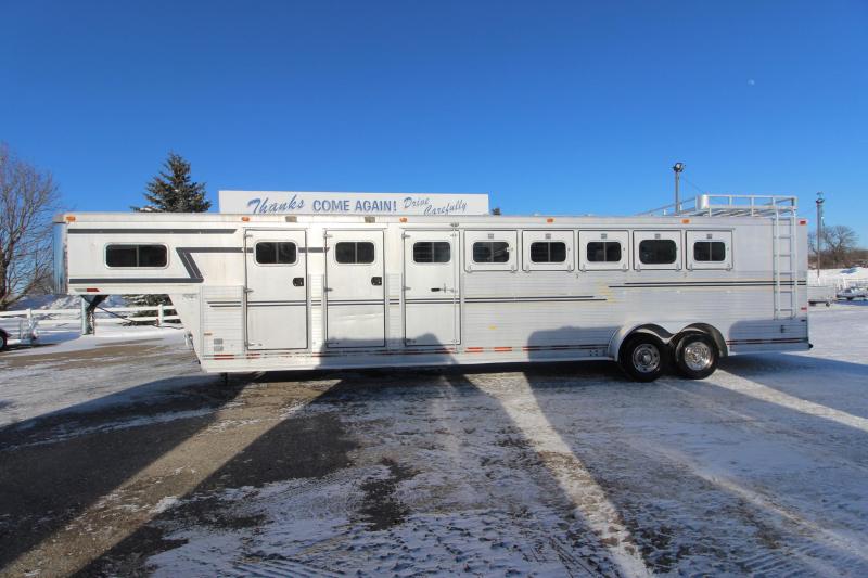 1995 Sundowner Trailers 6HR MT Horse Trailer 1995 Sundowner Trailers 6HR MT Horse Trailer
