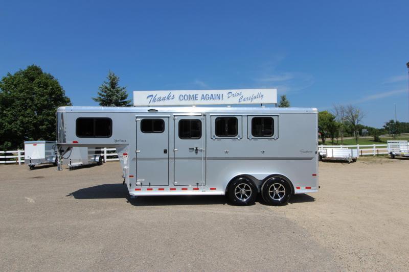 2018 Sundowner Trailers Super Sport 3HR GN Horse Trailer 2018 Sundowner Trailers Super Sport 3HR GN Horse Trailer