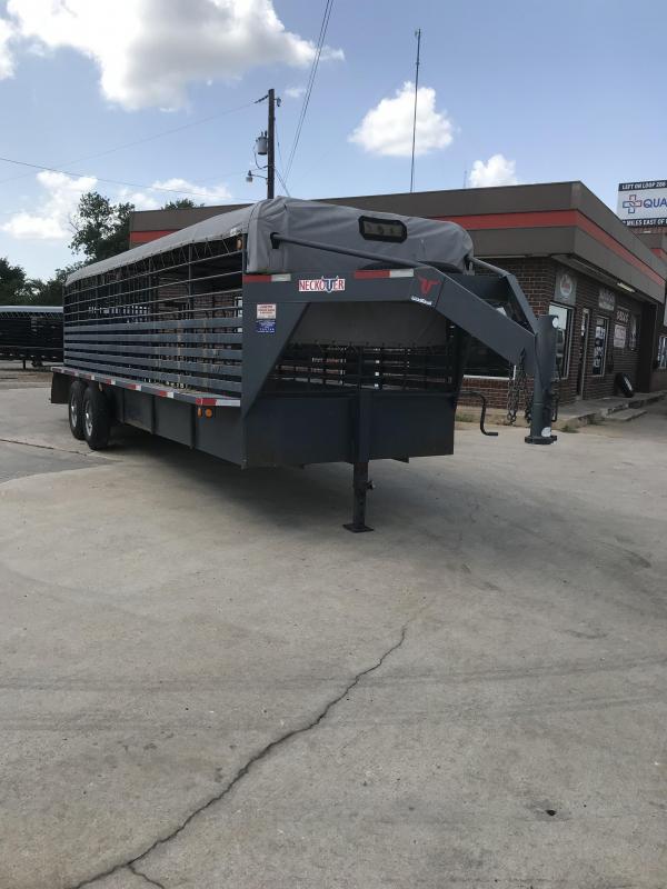 2011 Neckover Trailers GL24-7KE Livestock Trailer 2011 Neckover Trailers GL24-7KE Livestock Trailer
