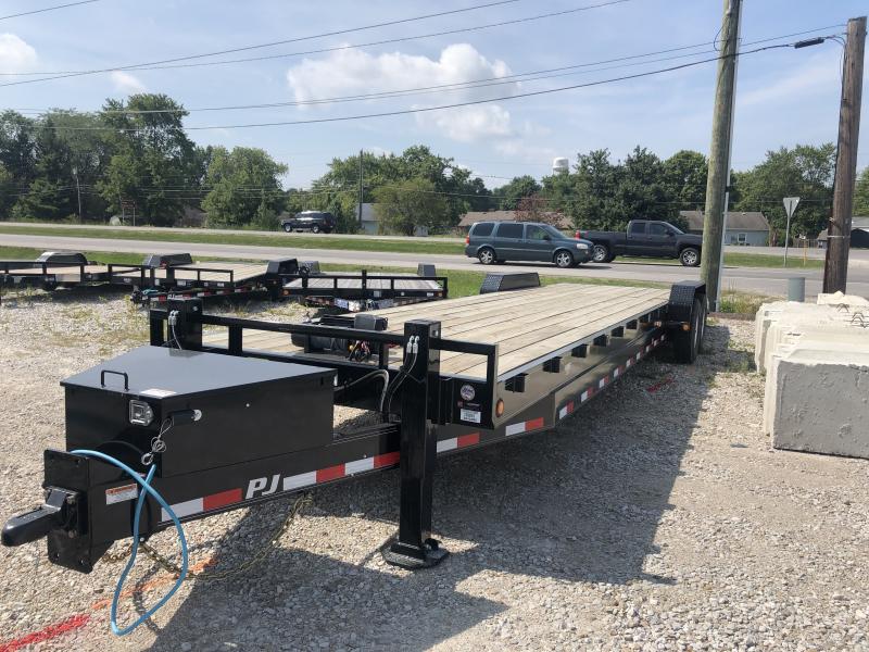 2020 32' (28+4) TA PJ Trailers C8322 Equipment Trailer - Slide In Ramps - Oil Bath Axles (GVW: 16000) 2020 32' (28+4) TA PJ Trailers C8322 Equipment Trailer - Slide In Ramps - Oil Bath Axles (GVW: 16000)