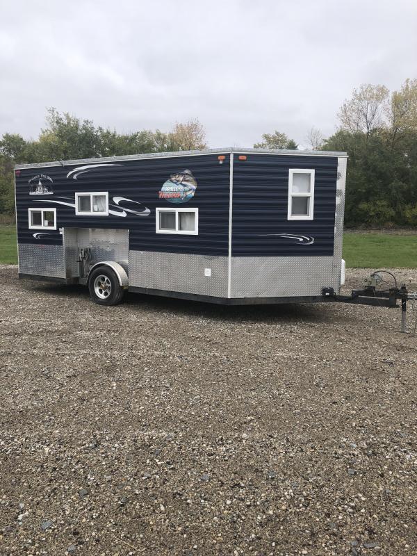 2013 Ice Castle Walleye Tracker Ice/Fish House Trailer 2013 Ice Castle Walleye Tracker Ice/Fish House Trailer