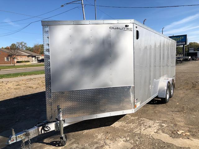 7 X 23 Tandem Axle Snowmobile Trailer 7 X 23 Tandem Axle Snowmobile Trailer