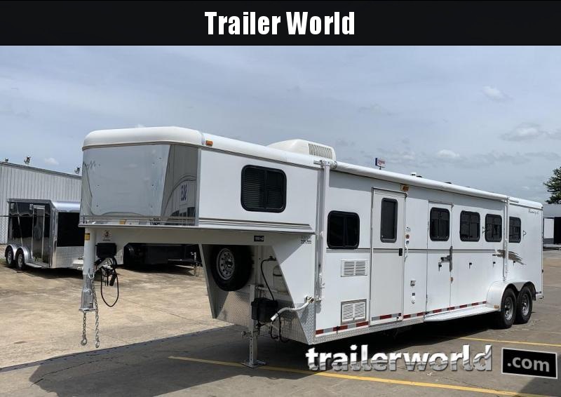 2002 Bison Aluma Sport 8 Living Quarters 4 Horse Trailer 2002 Bison Aluma Sport 8 Living Quarters 4 Horse Trailer