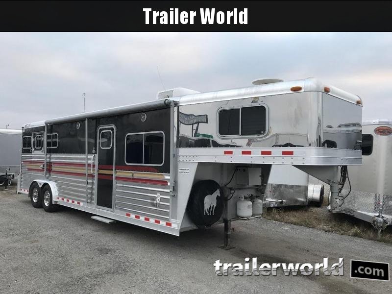 2004 4-Star Trailers Living Quarters 3 Horse Trailer 2004 4-Star Trailers Living Quarters 3 Horse Trailer