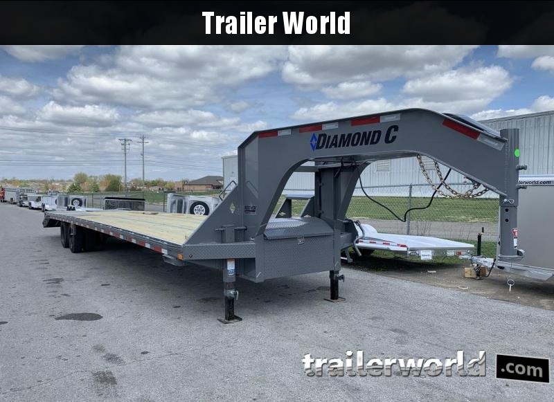 2019 Diamond C FMAX212 35' + 5' Gooseneck Trailer 25900GVWR Disc Brakes 2019 Diamond C FMAX212 35' + 5' Gooseneck Trailer 25900GVWR Disc Brakes