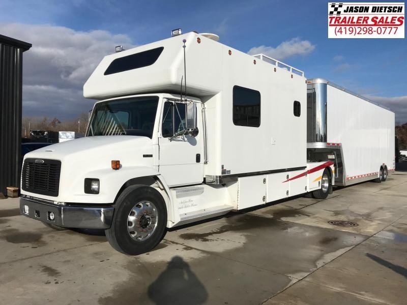 1998 Featherlite 8.5x28 Toter and Stacker 1998 Featherlite 8.5x28 Toter and Stacker