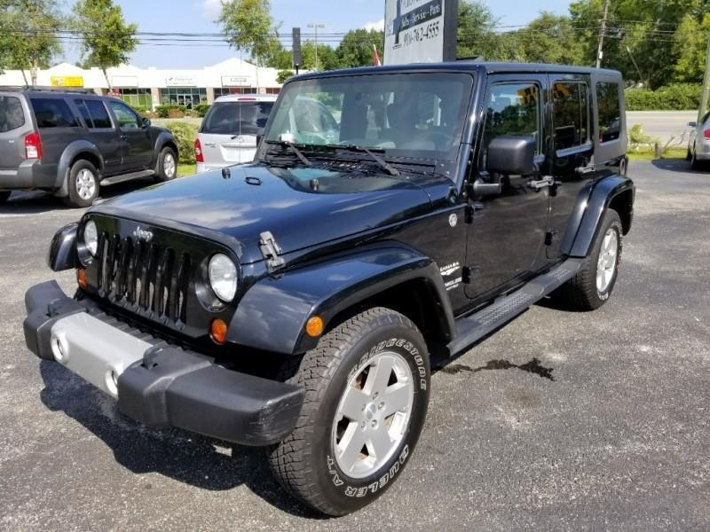 2010 Jeep WRANGLER UNLIMITED SAHARAH SUV 2010 Jeep WRANGLER UNLIMITED SAHARAH SUV