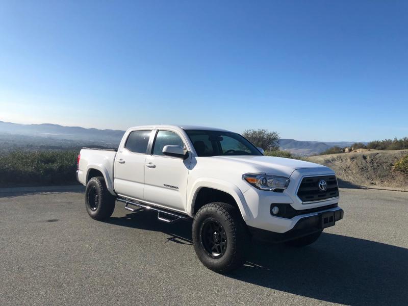 2017 Toyota Tacoma Truck SR5 2017 Toyota Tacoma Truck SR5